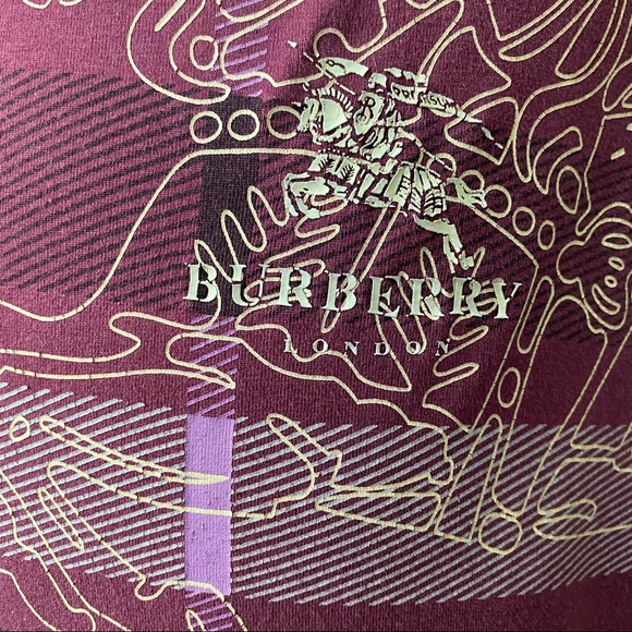 Burberry Prorsum Nova Check Plaid Logo Graphic Tee - Picture 11 of 15